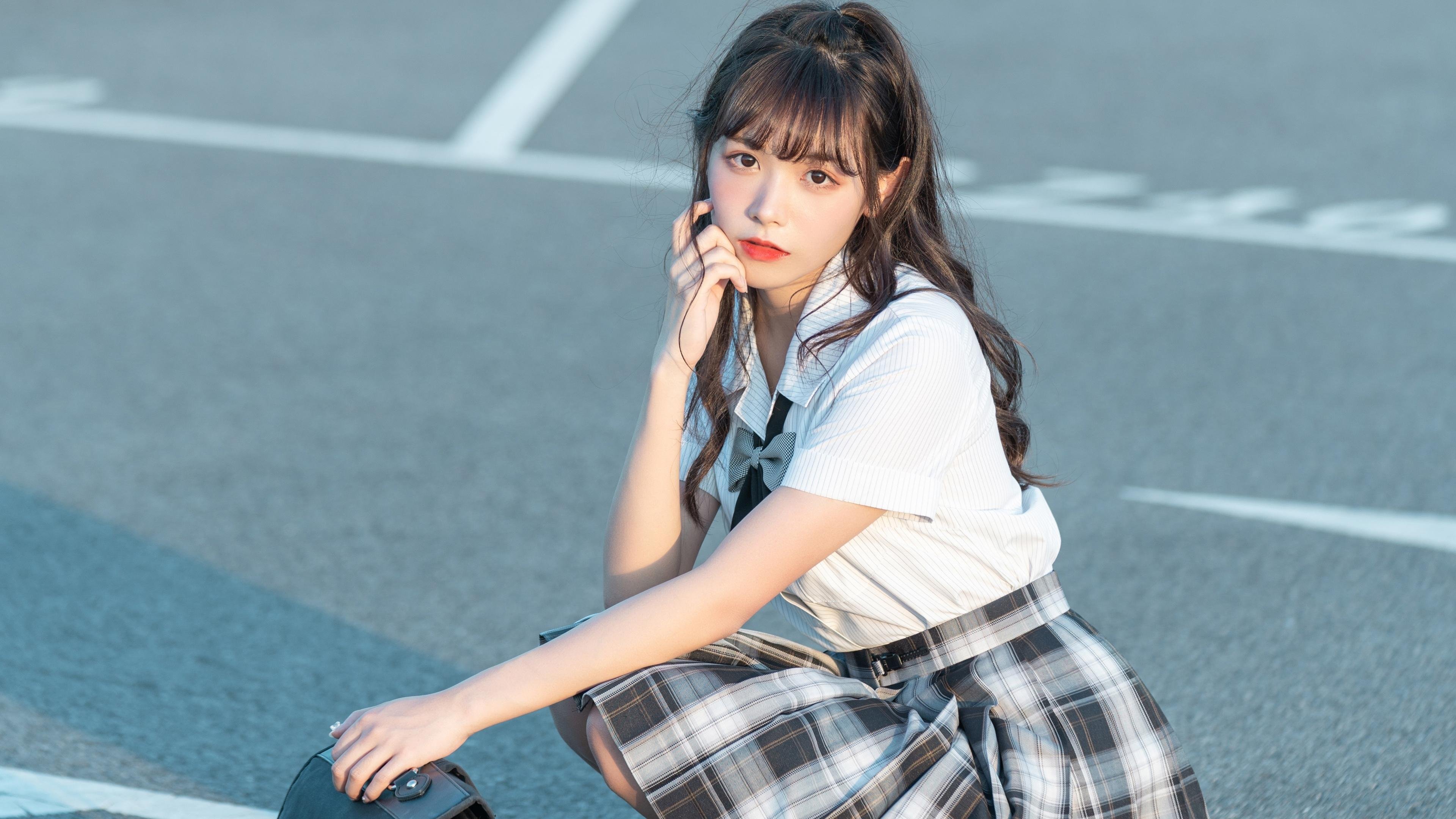 爱游戏中国官方登录入口网站-埃利亚·维维亚尼赢得场地自行车全能金牌，维亚利和维埃里