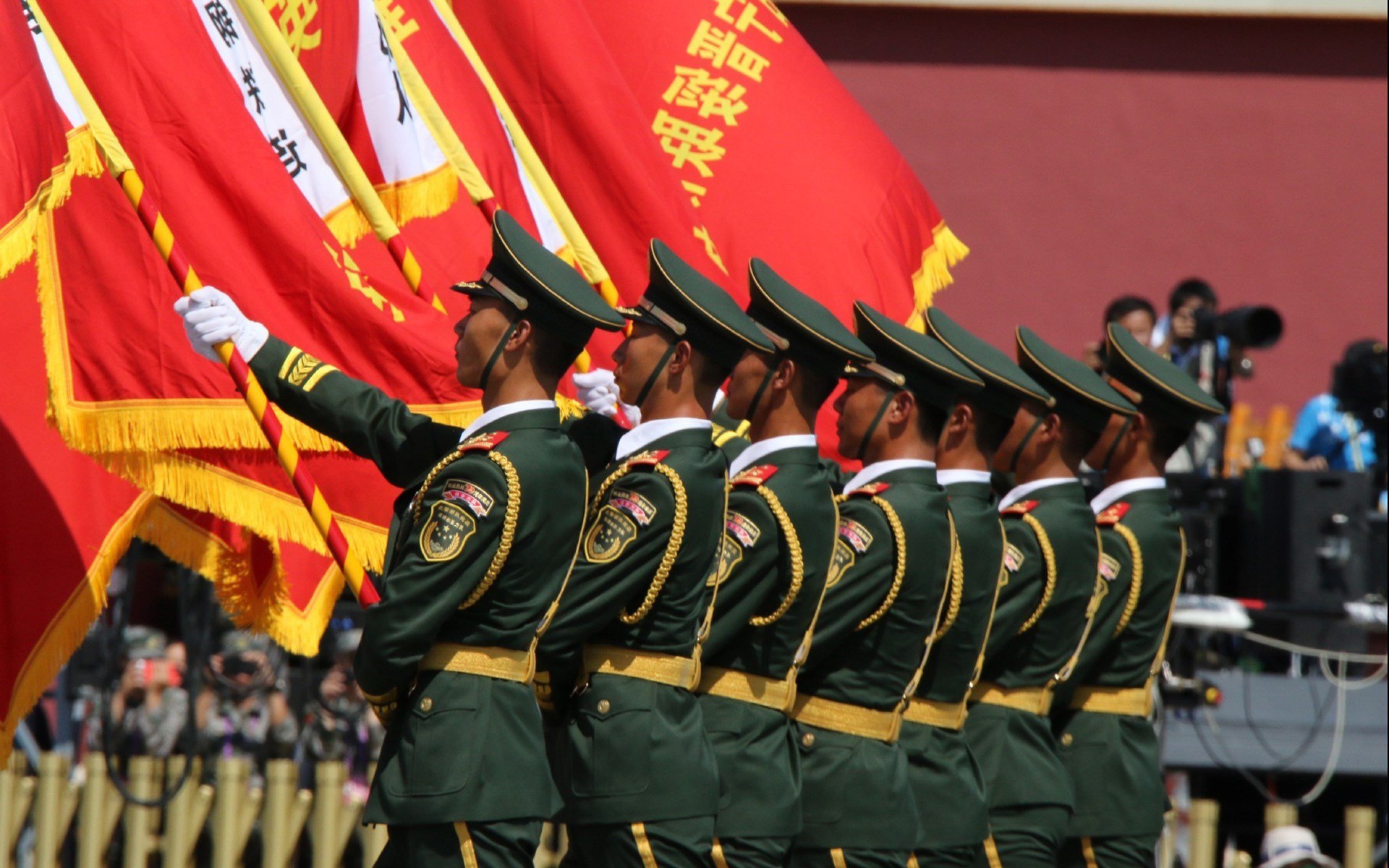 爱游戏官网-太阳队开启全明星周末训练营，期待佳绩，太阳队全名