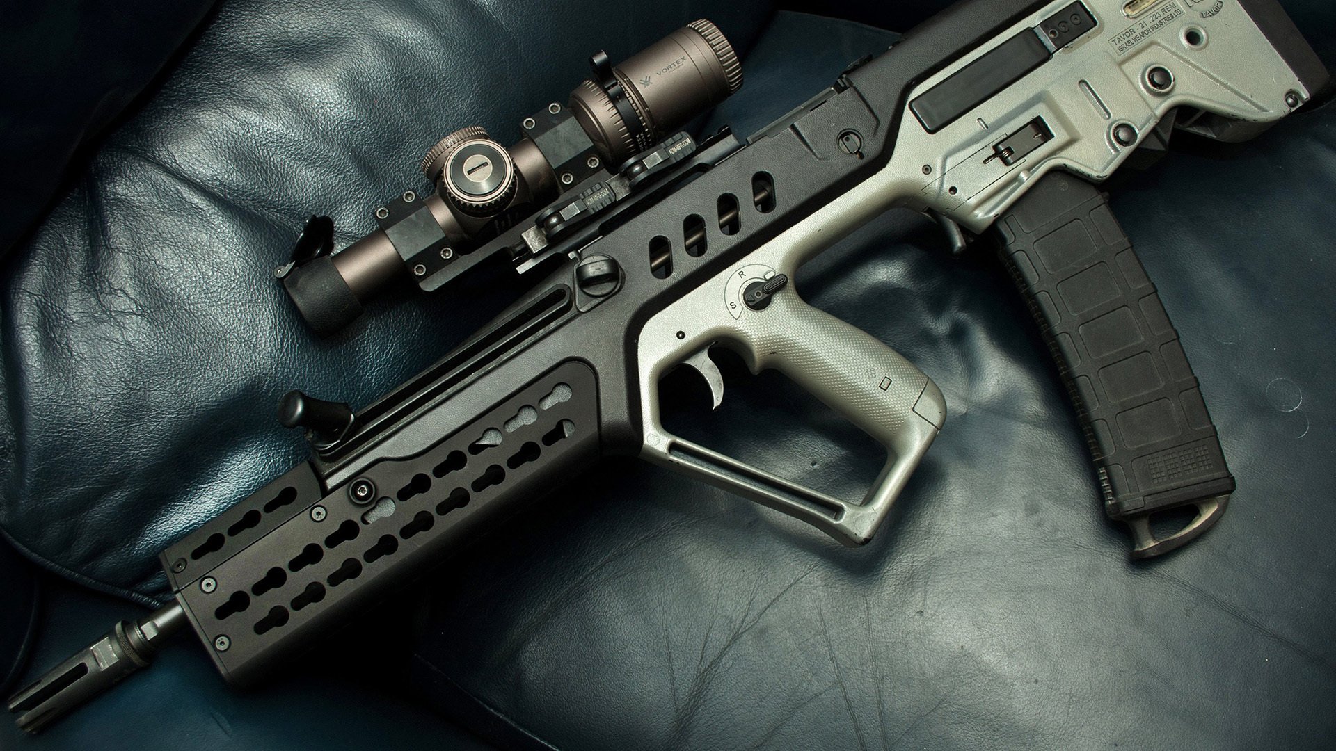 勇士后卫破纪录追击篮板 成为大家关注焦点，勇士高个后卫