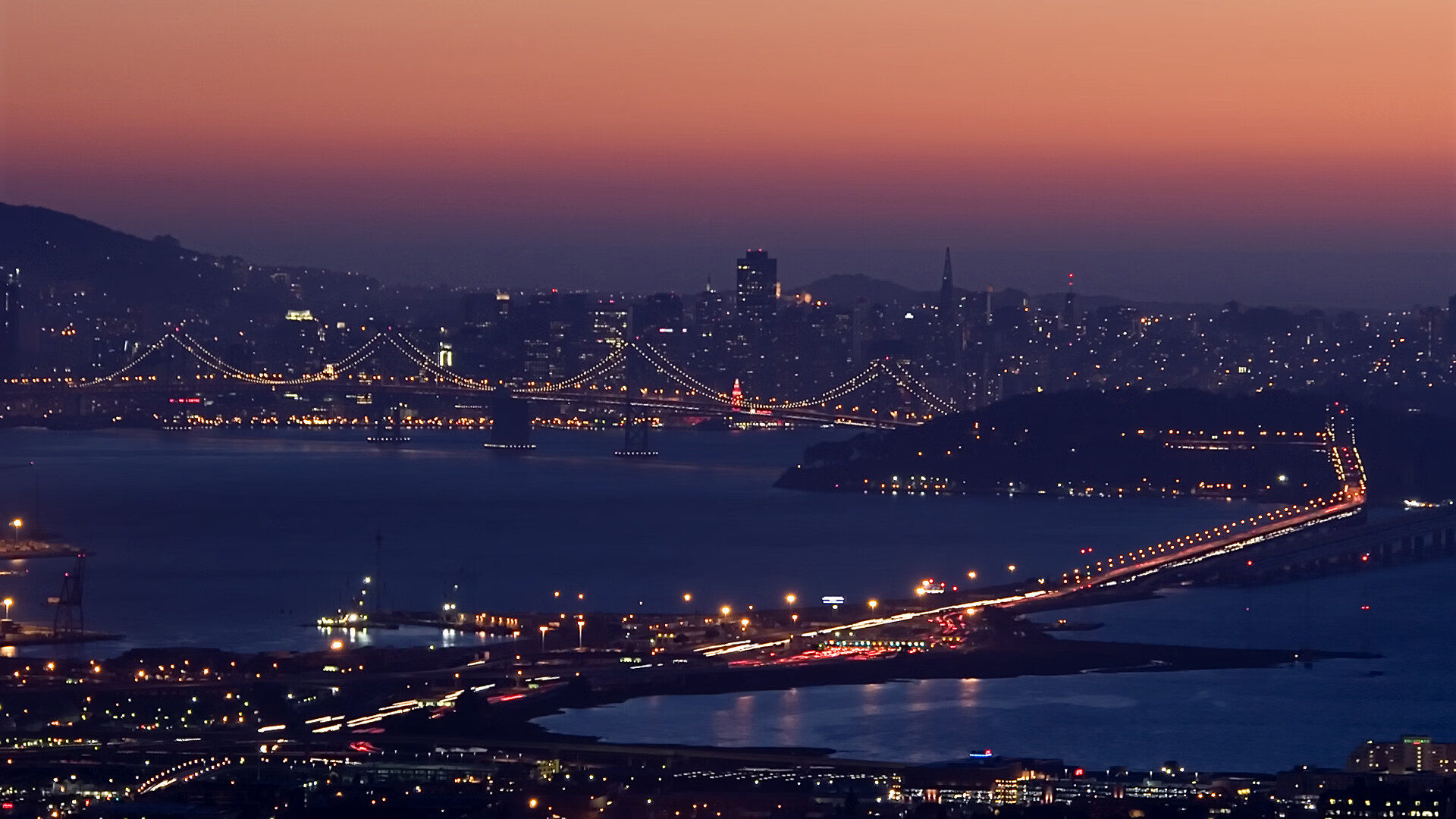 经典之战!女足华丽对决,北上求胜的路上,女足踢比赛