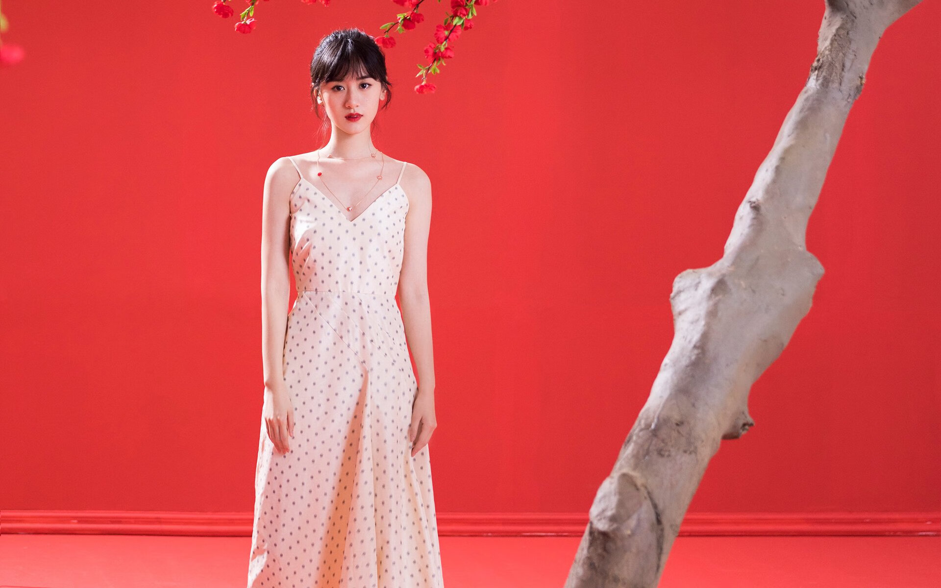 国际体育摄影展落地成都吸引众多观众，世界体育摄影作品